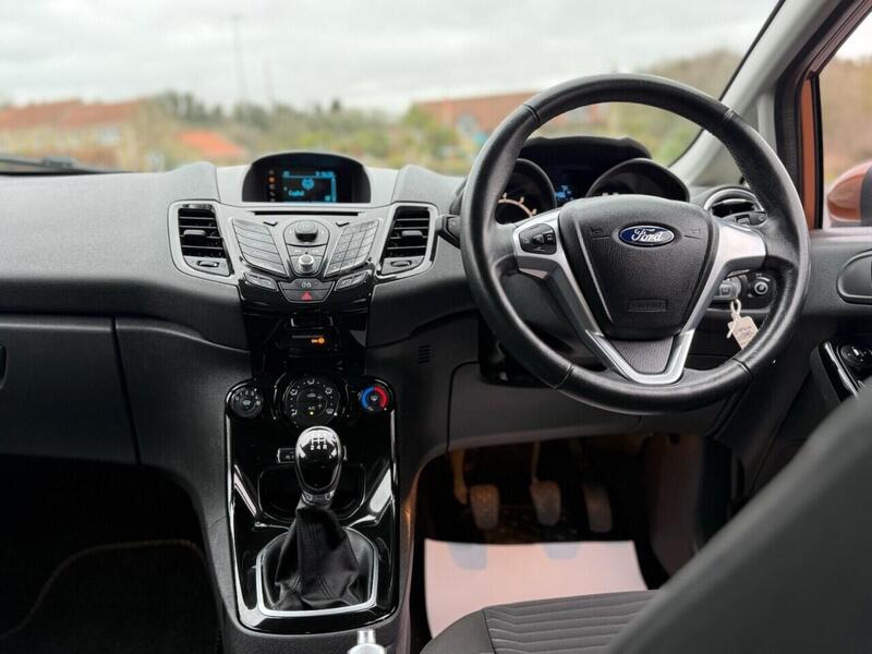 Used Ford Fiesta 2013 for sale - 77850907: Photo 22