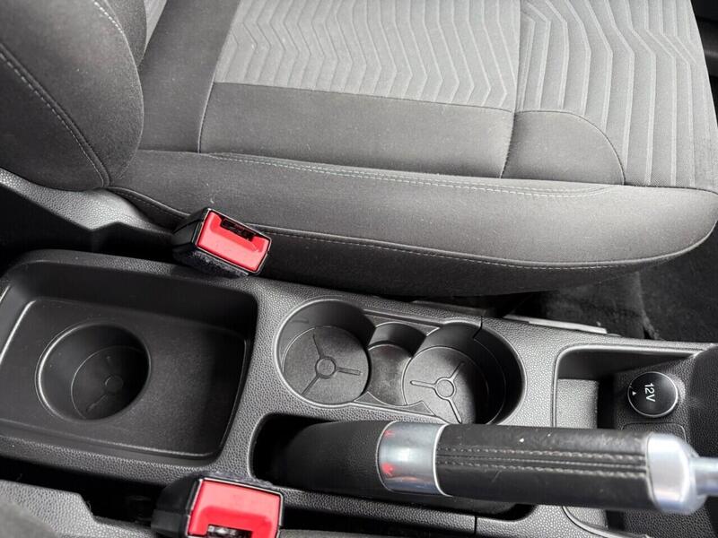 Used Ford Fiesta 2013 for sale - 77850907: Photo 32