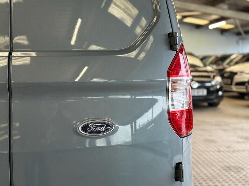 Used Ford Transit Courier 2019 for sale - 77850837: Photo 35