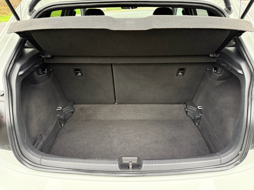 Used Volkswagen Polo 2022 for sale - 76826511: Photo 18