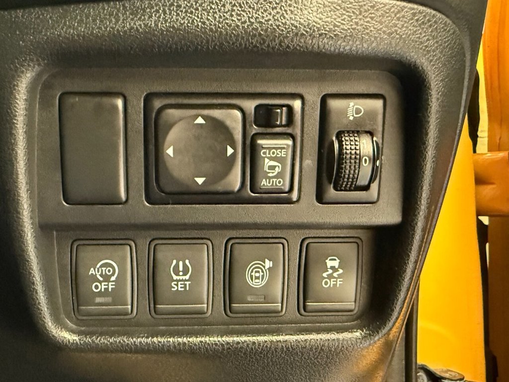 Used Nissan Juke 2016 for sale - 76338360: Photo 37