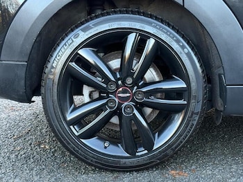 Used MINI Hatch 2019 for sale - 79435790: Photo