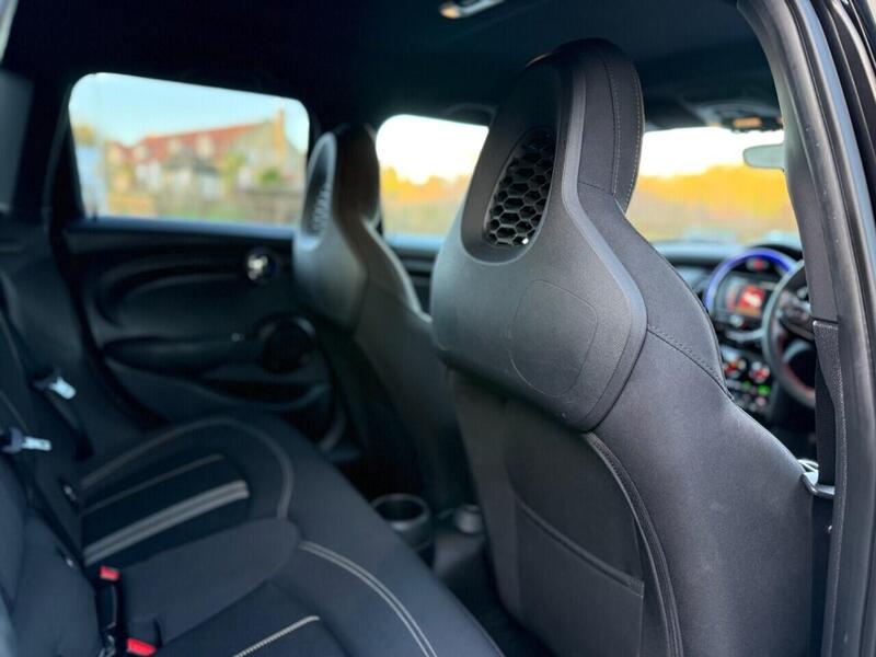 Used MINI Hatch 2019 for sale - 77850802: Photo 28