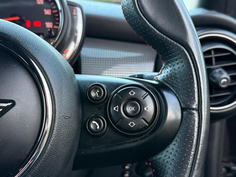 Used MINI Hatch 2019 for sale - 77850802: Photo 49