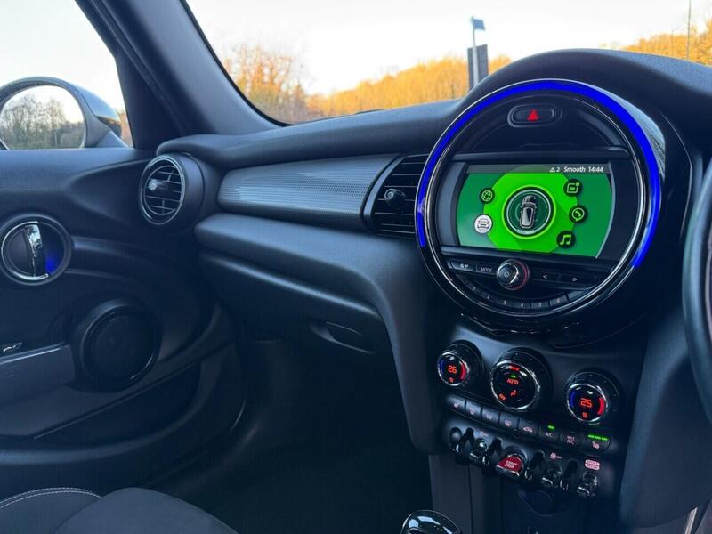 Used MINI Hatch 2019 for sale - 77850802: Photo 53