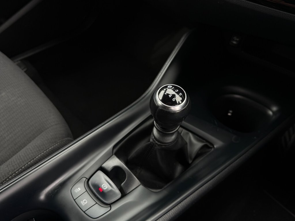 Used Toyota C-HR 2019 for sale - 76338378: Photo 30