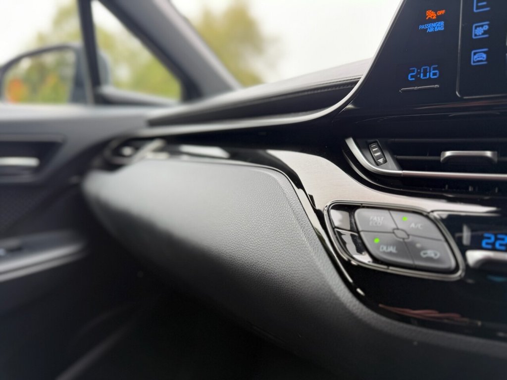 Used Toyota C-HR 2019 for sale - 76338378: Photo 38