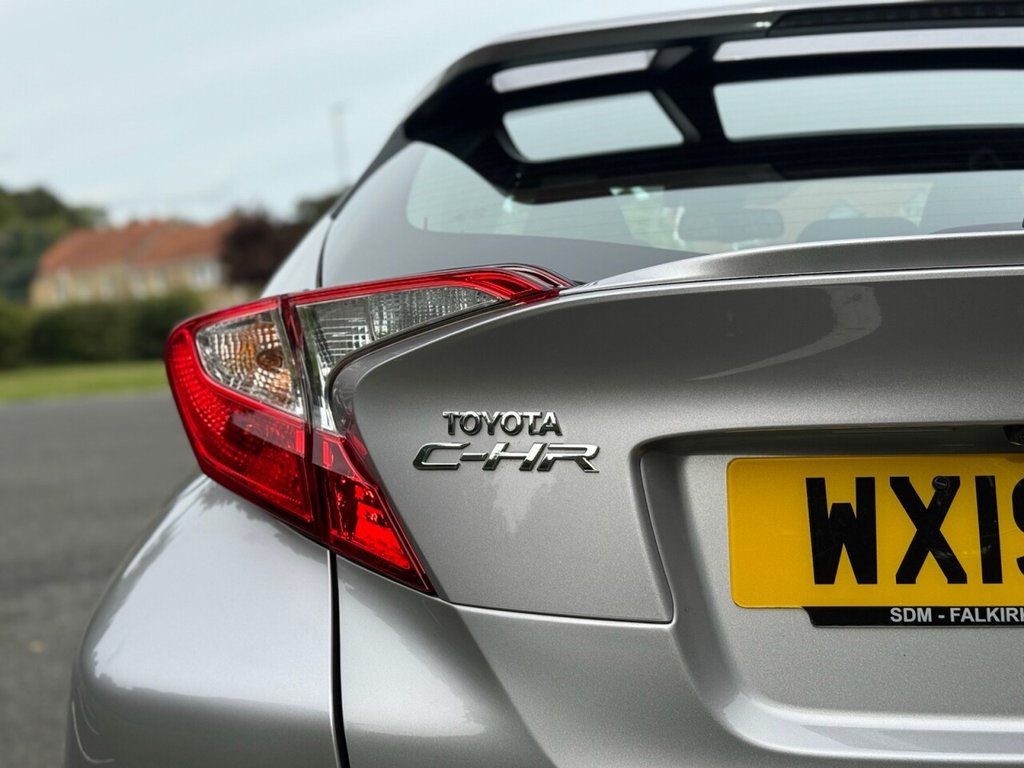 Used Toyota C-HR 2019 for sale - 76338378: Photo 40