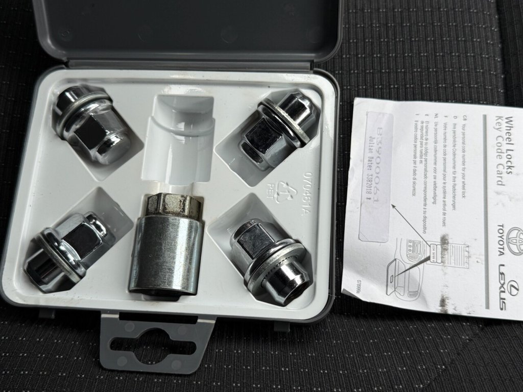 Used Toyota C-HR 2019 for sale - 76338378: Photo 45