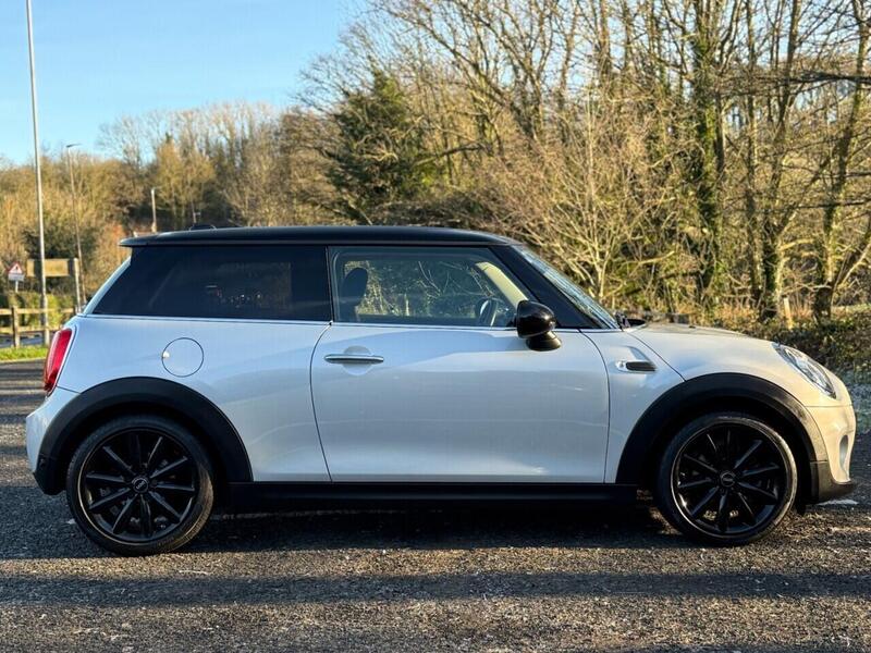 Used MINI Hatch 2018 for sale - 77850813: Photo 11