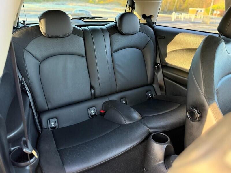 Used MINI Hatch 2018 for sale - 77850813: Photo 17