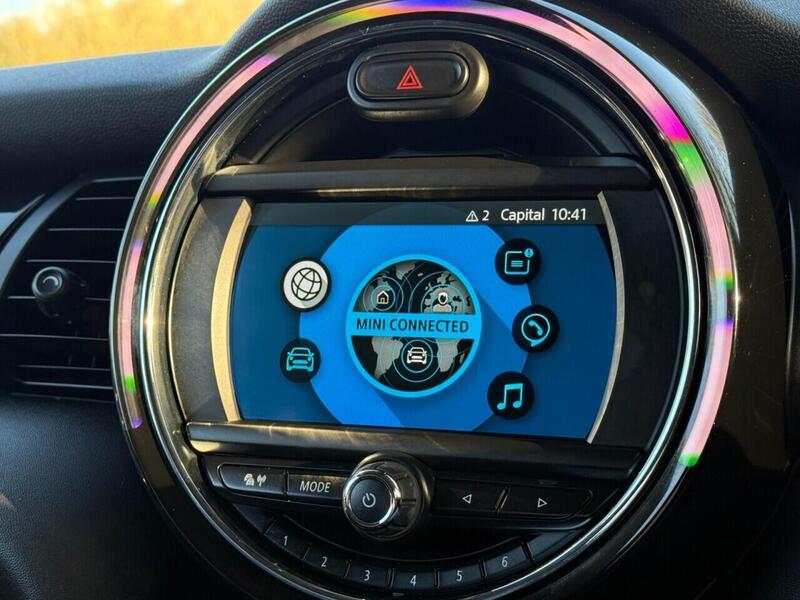 Used MINI Hatch 2018 for sale - 77850813: Photo 24