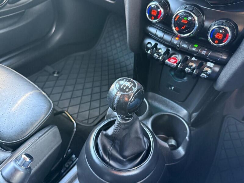 Used MINI Hatch 2018 for sale - 77850813: Photo 33