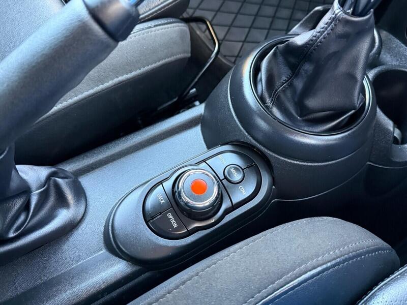 Used MINI Hatch 2018 for sale - 77850813: Photo 34