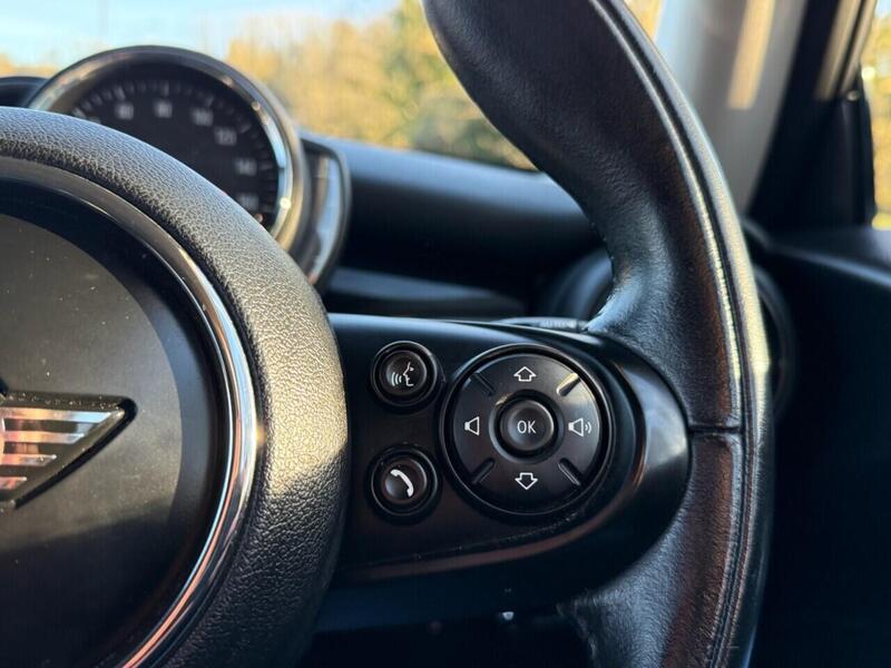 Used MINI Hatch 2018 for sale - 77850813: Photo 37