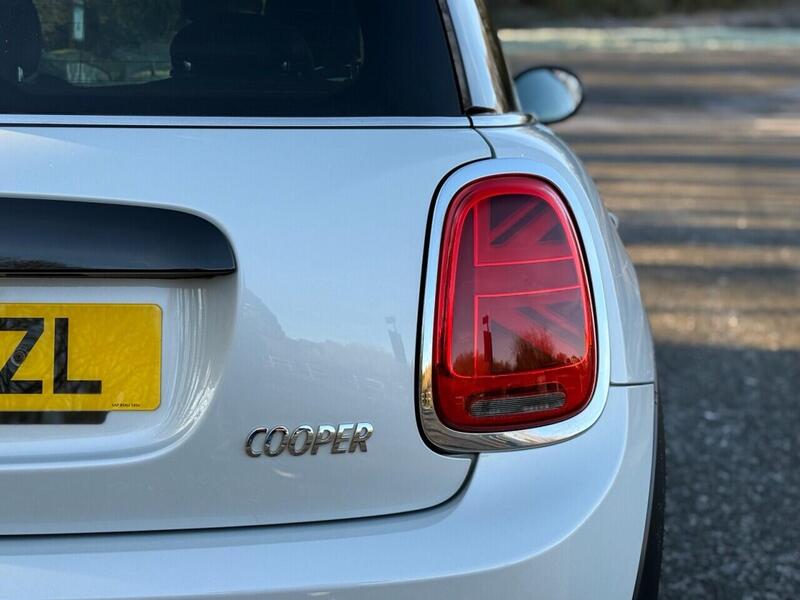 Used MINI Hatch 2018 for sale - 77850813: Photo 43