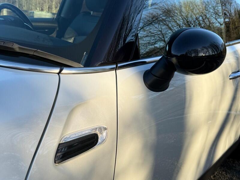 Used MINI Hatch 2018 for sale - 77850813: Photo 44