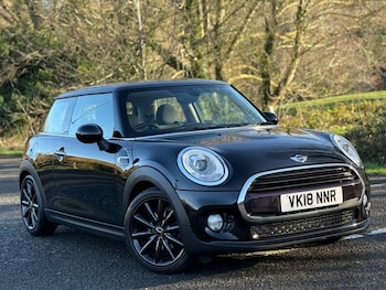 Used MINI Hatch 2018 for sale - 78715803: Photo