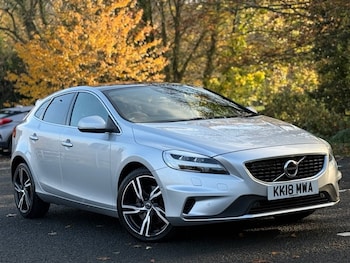 Volvo - V40