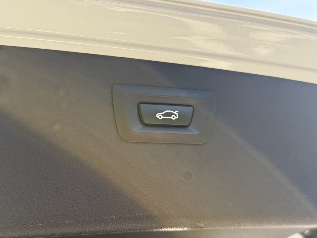 Used BMW 3 Series 2016 for sale - 76338349: Photo 17
