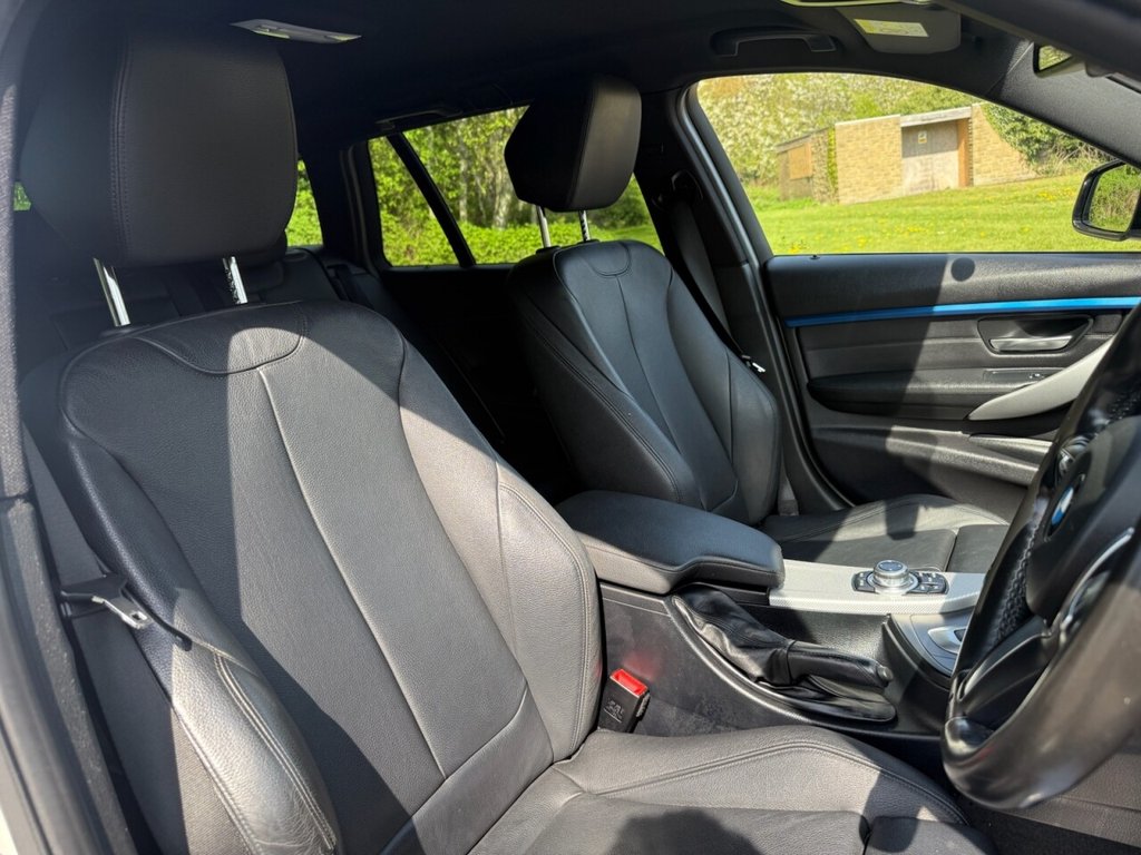 Used BMW 3 Series 2016 for sale - 76338349: Photo 4