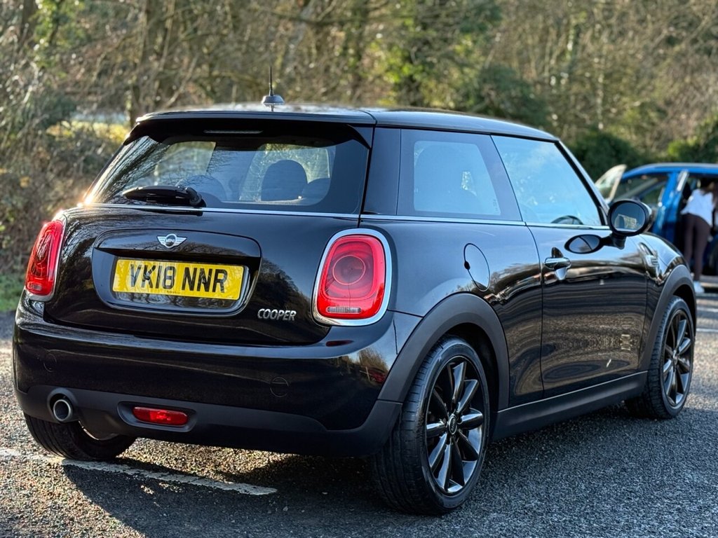 Used MINI Hatch 2018 for sale - 76868200: Photo 13
