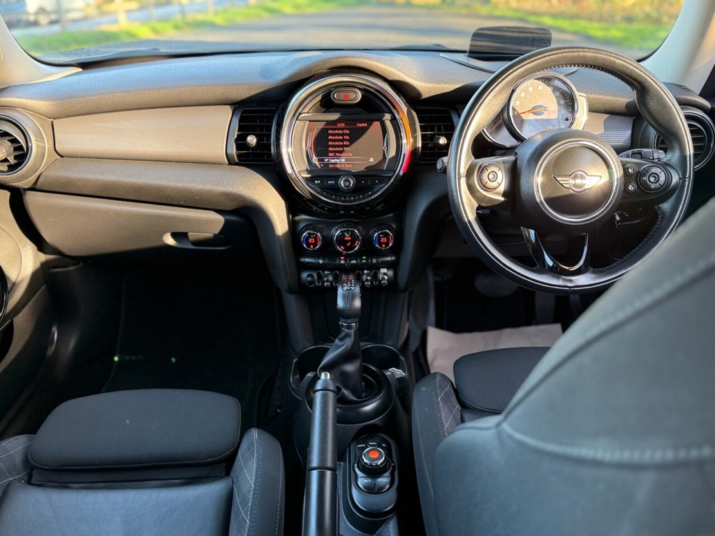 Used MINI Hatch 2018 for sale - 76868200: Photo 19