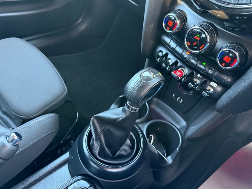 Used MINI Hatch 2018 for sale - 76868200: Photo 29