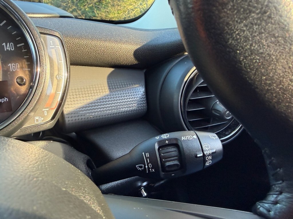 Used MINI Hatch 2018 for sale - 76868200: Photo 34