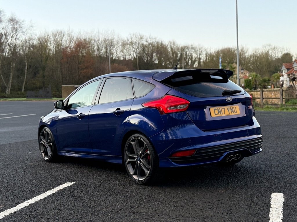 Used Ford Focus 2017 for sale - 76966307: Photo 12
