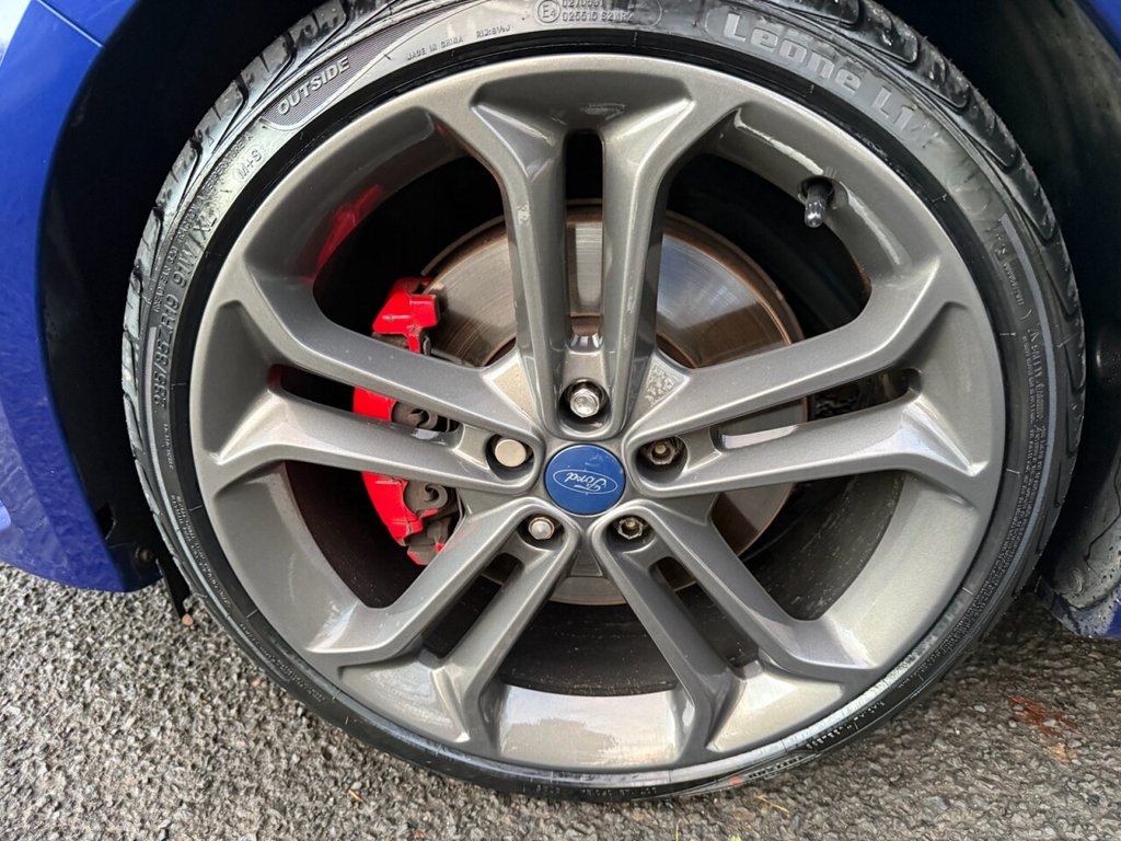 Used Ford Focus 2017 for sale - 76966307: Photo 15