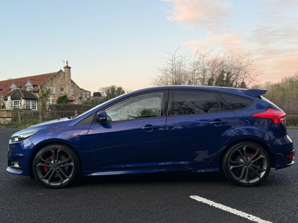 Used Ford Focus 2017 for sale - 76966307: Photo 22