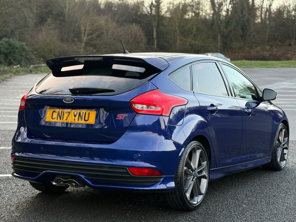 Used Ford Focus 2017 for sale - 76966307: Photo 7