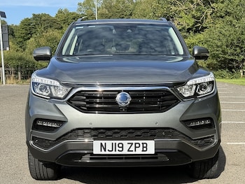 Used Ssangyong Rexton 2019 for sale - 79435959: Photo