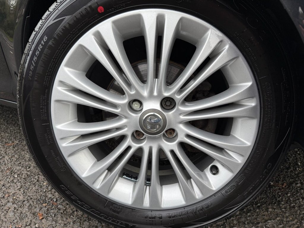 Used Vauxhall Corsa 2012 for sale - 76731232: Photo 10