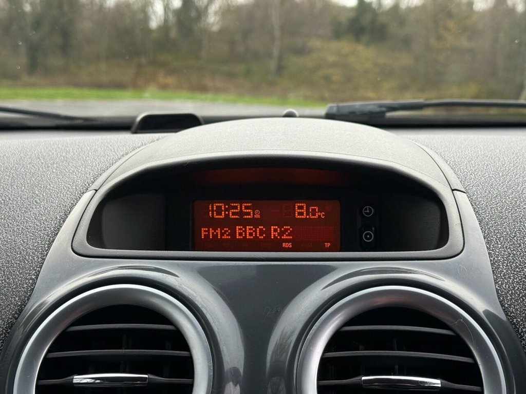 Used Vauxhall Corsa 2012 for sale - 76731232: Photo 23