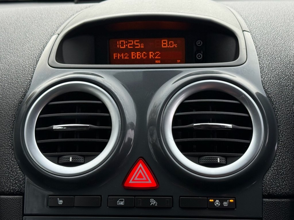 Used Vauxhall Corsa 2012 for sale - 76731232: Photo 24