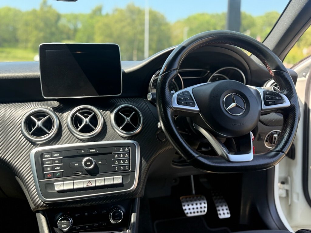 Used Mercedes-Benz A-Class 2016 for sale - 76338382: Photo 2