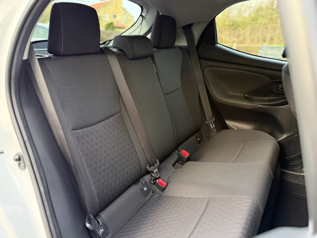 Used Toyota Yaris 2021 for sale - 77042590: Photo 14