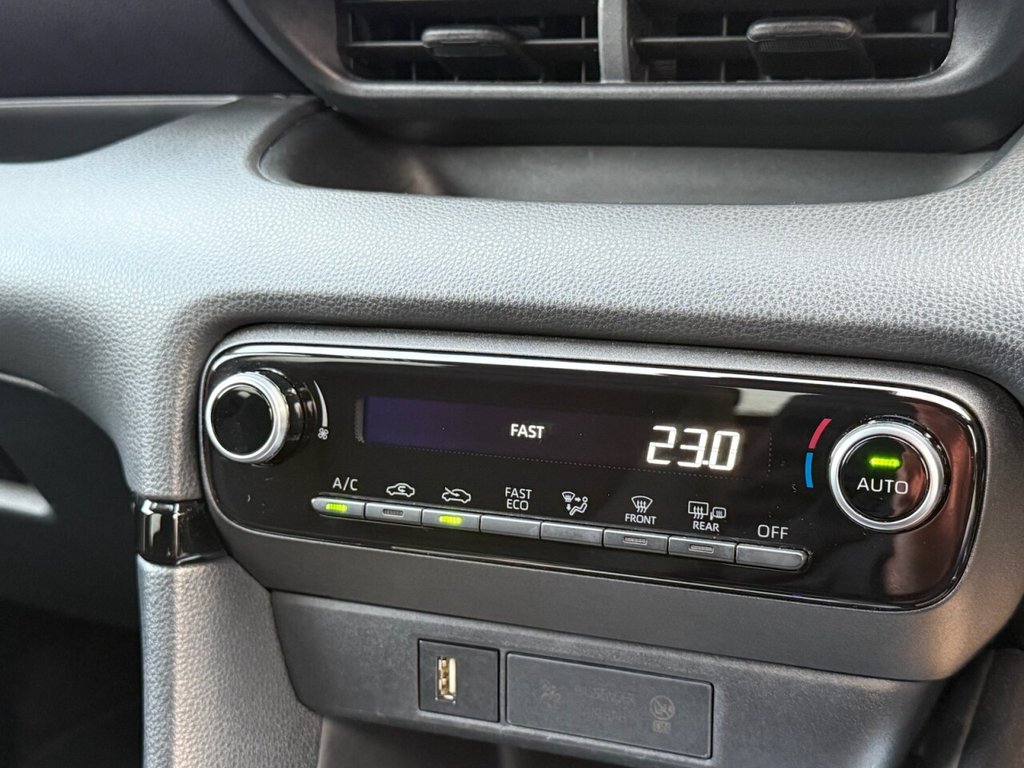 Used Toyota Yaris 2021 for sale - 77042590: Photo 22