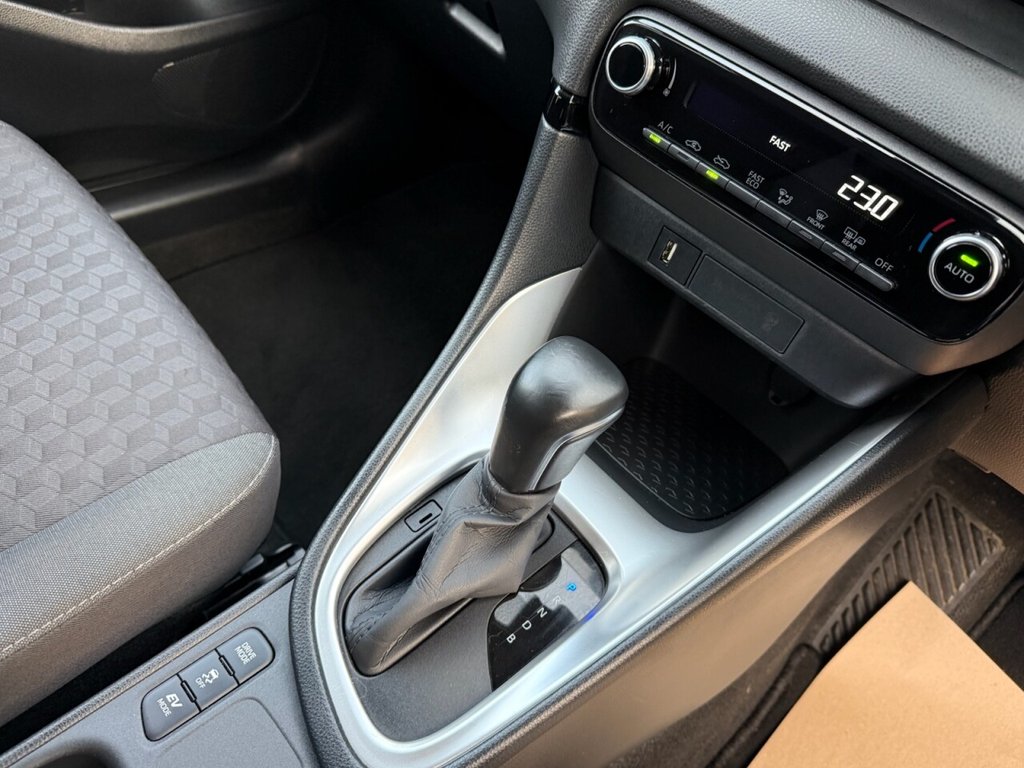 Used Toyota Yaris 2021 for sale - 77042590: Photo 23