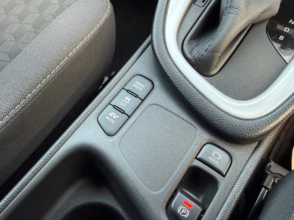 Used Toyota Yaris 2021 for sale - 77042590: Photo 25