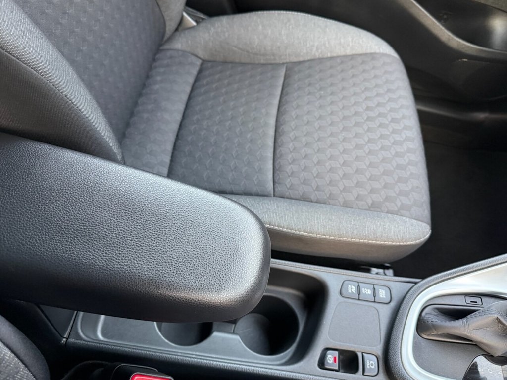 Used Toyota Yaris 2021 for sale - 77042590: Photo 26