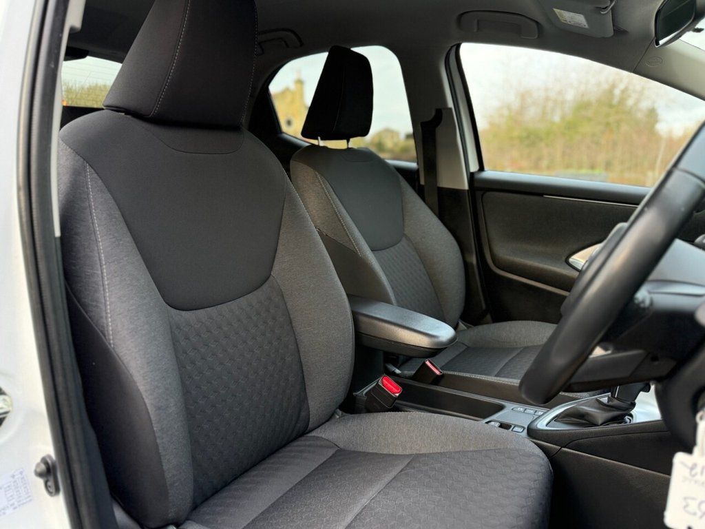 Used Toyota Yaris 2021 for sale - 77042590: Photo 8