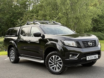 Used Nissan Navara 2016 for sale - 78716127: Photo