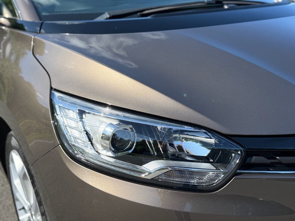 Used Renault Grand Scenic 2020 for sale - 76338380: Photo 13