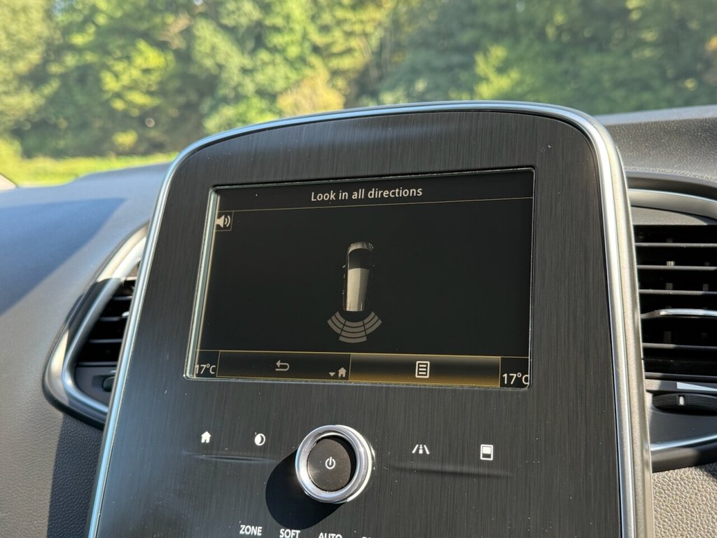 Used Renault Grand Scenic 2020 for sale - 76338380: Photo 34