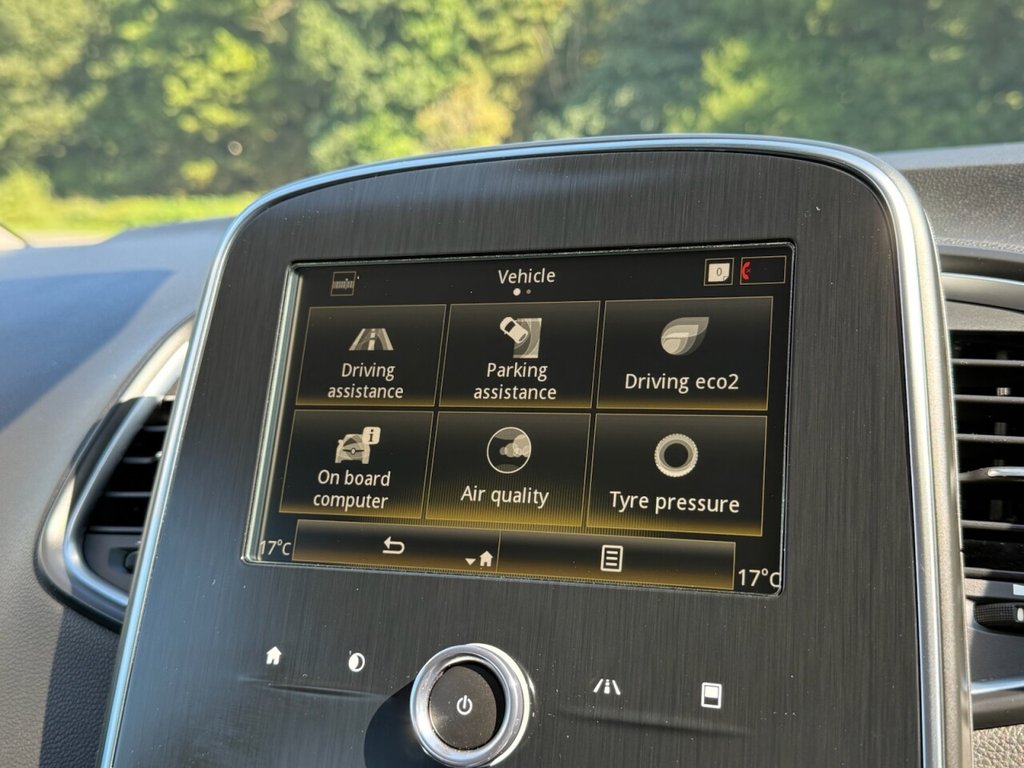 Used Renault Grand Scenic 2020 for sale - 76338380: Photo 37