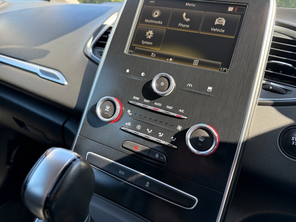 Used Renault Grand Scenic 2020 for sale - 76338380: Photo 41