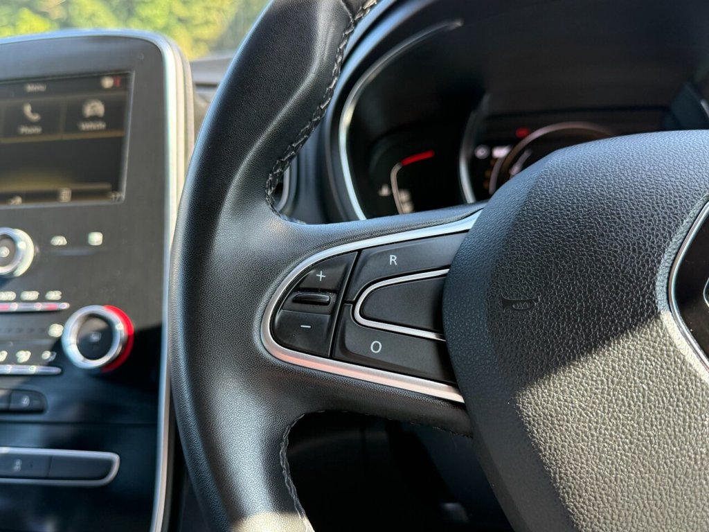 Used Renault Grand Scenic 2020 for sale - 76338380: Photo 45